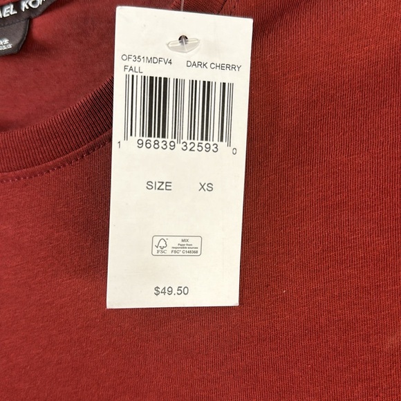 Authentic Michael Kors T-shirt - Picture 6 of 6